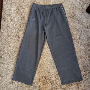 Used men's Under Armour sweatpants